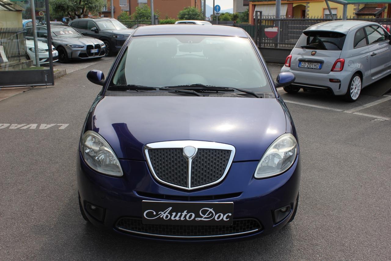 Lancia Ypsilon 1.2 ORO FRIZIONE NUOVA APPENA FATTA NEOPATENTATI