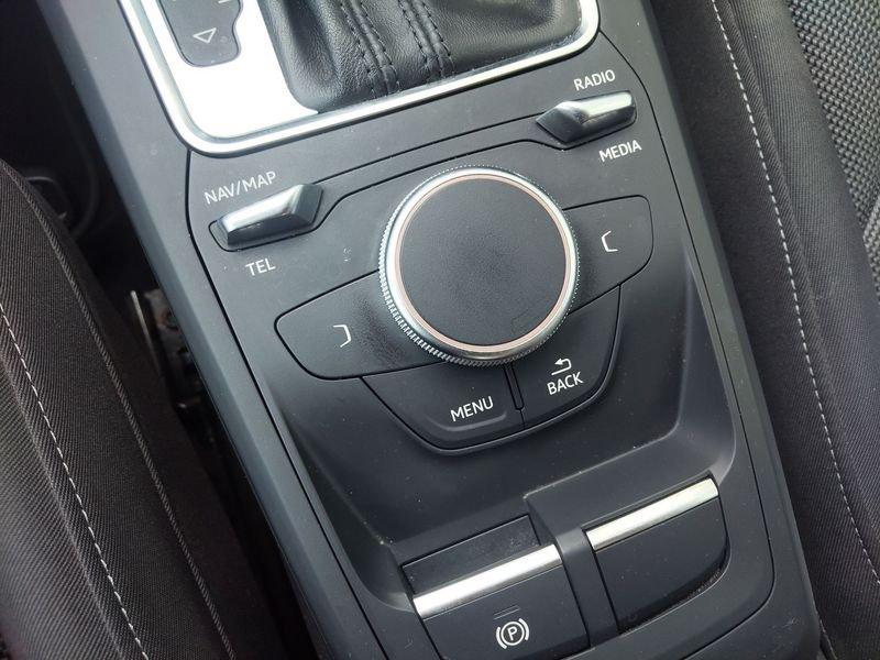 Audi Q2 Q2 30 1.6 tdi Admired s-tronic