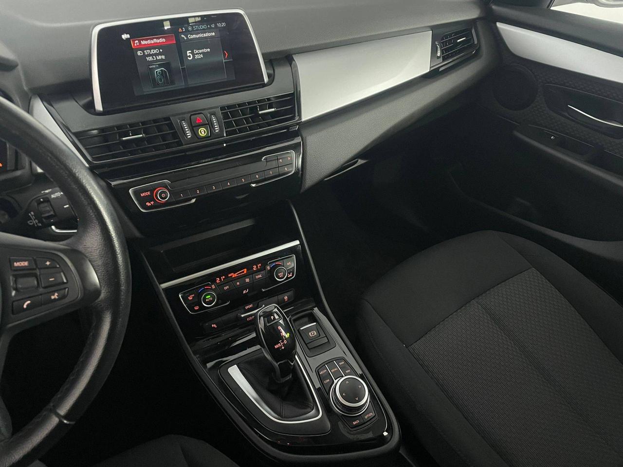 BMW Serie 2 F45 2018 Active Tourer - 216d Active Tourer Business auto
