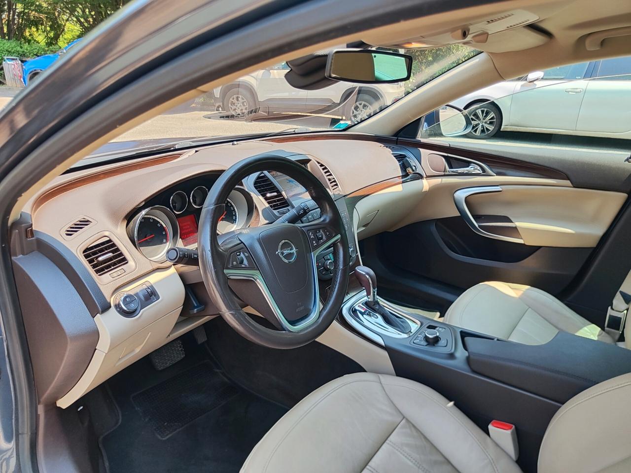 Opel Insignia 2.0 Turbo 131.000 km