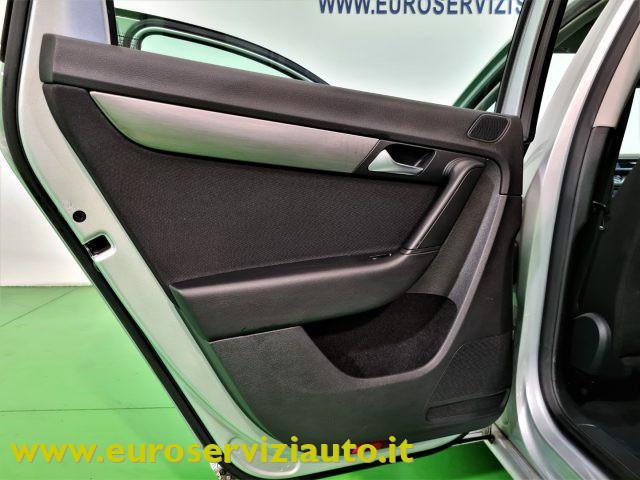 VOLKSWAGEN Passat VARIANT. 1.6 TDI DSG Comfortline