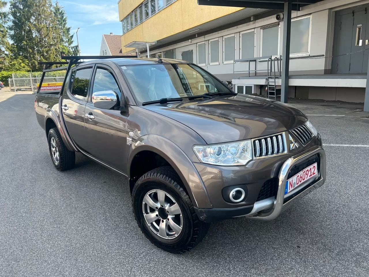 Mitsubishi L200 2.5 DI-D/136CV DC Intense DPF