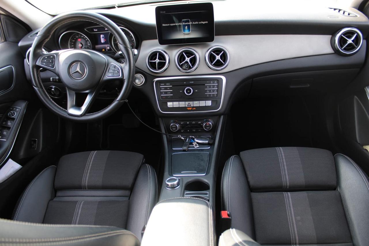 Mercedes-benz GLA 200 d Tua A SOLI 251€ Automatic Premium