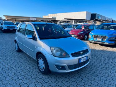 Ford Fiesta 1.2 16V 5p. Ghia