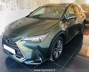 Lexus NX 2ª serie Plug-in 4WD Luxury