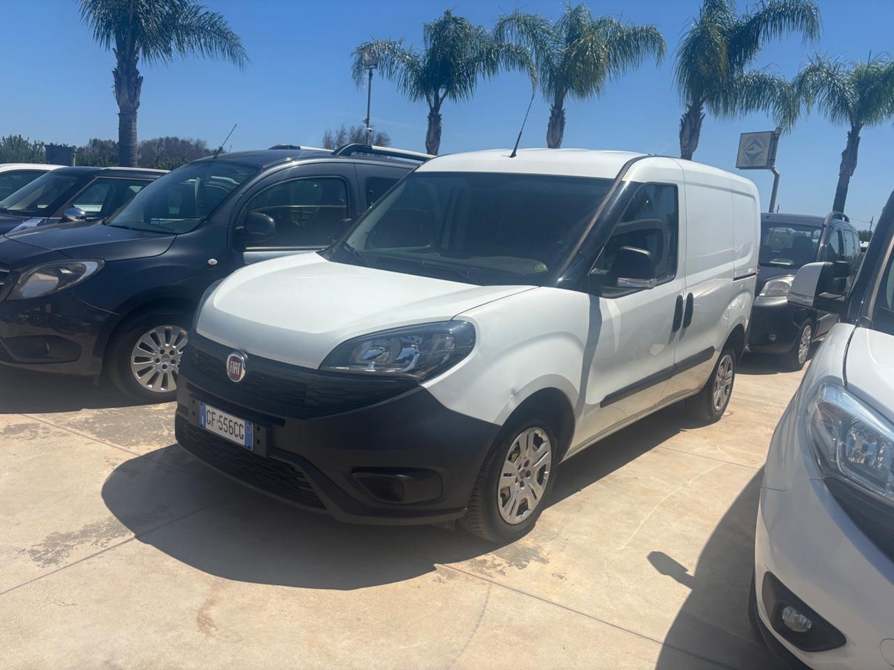 Fiat Doblo’ 1.6 - 2021 - DOPPIA PORTA LATERALE