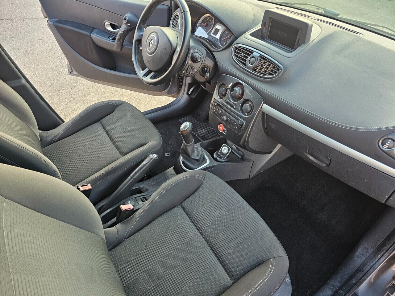 Renault Clio 1.2 16V SporTour GUIDABILE DA NEOPATENTATI