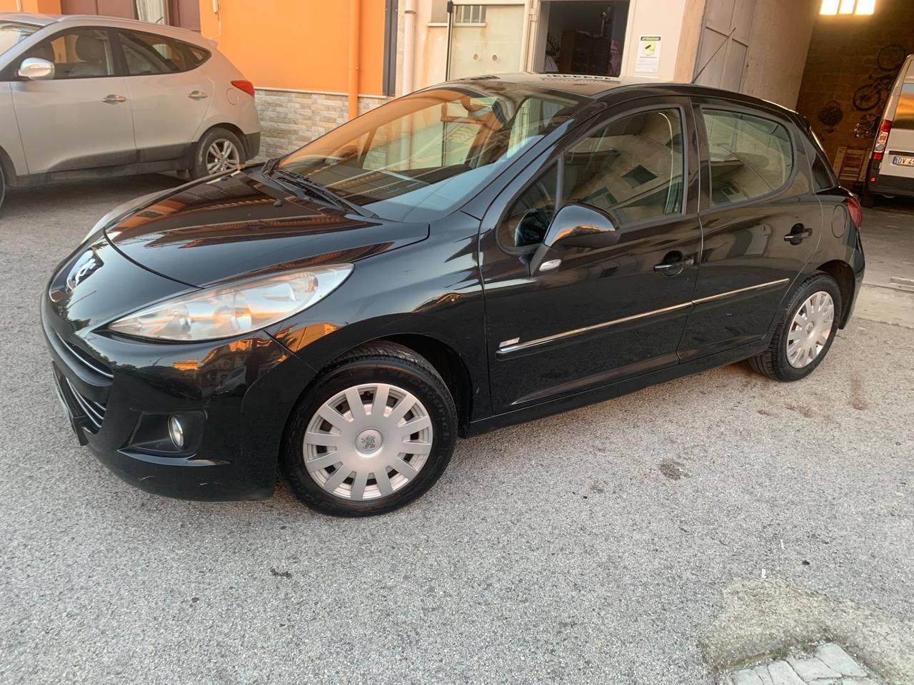 Peugeot 207 1.6 HDi 90CV 5p. Energie Sport