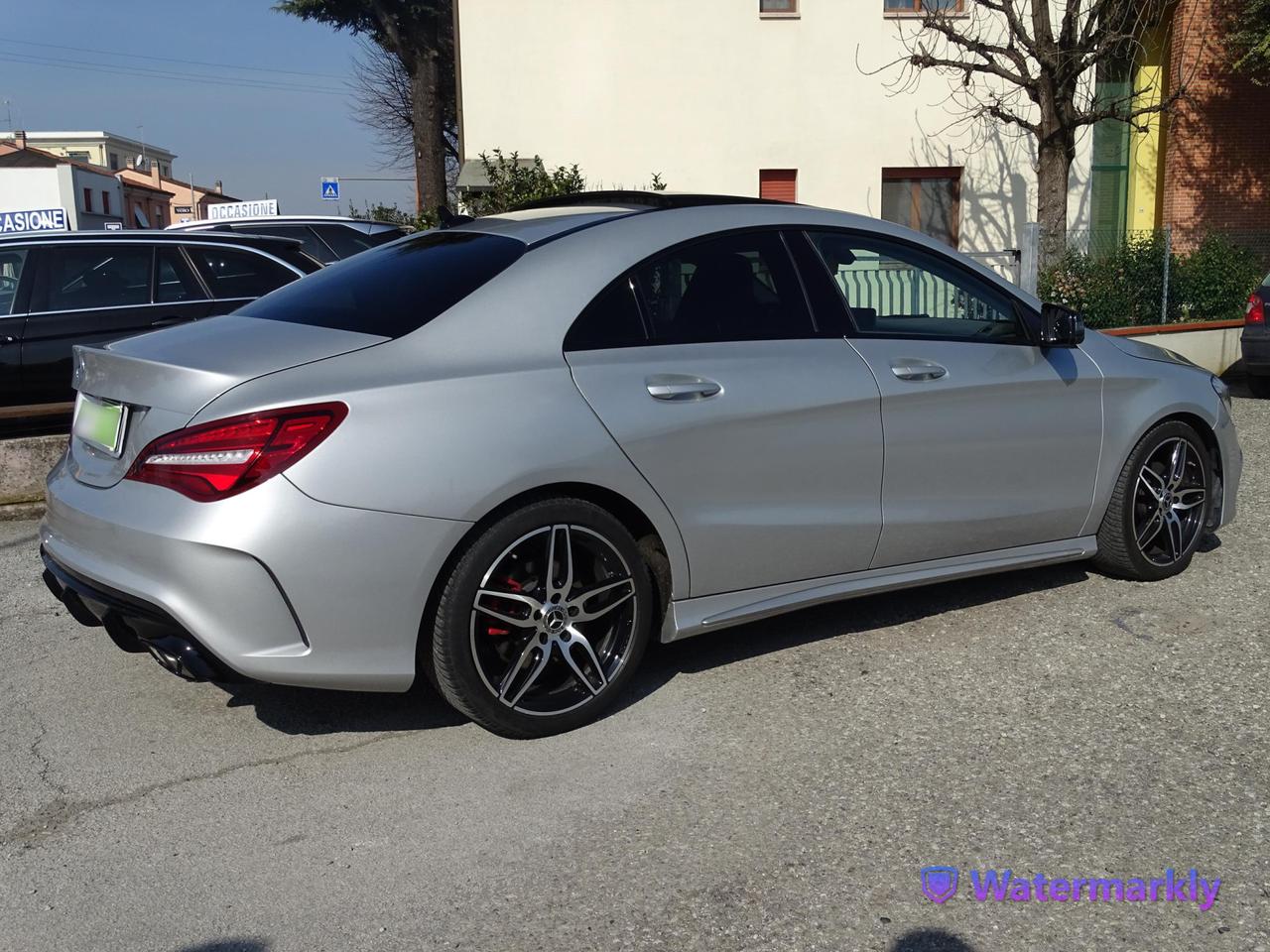 Mercedes-Benz CLA 200 Premium 156 CV CAMBIO AUTOMATICO