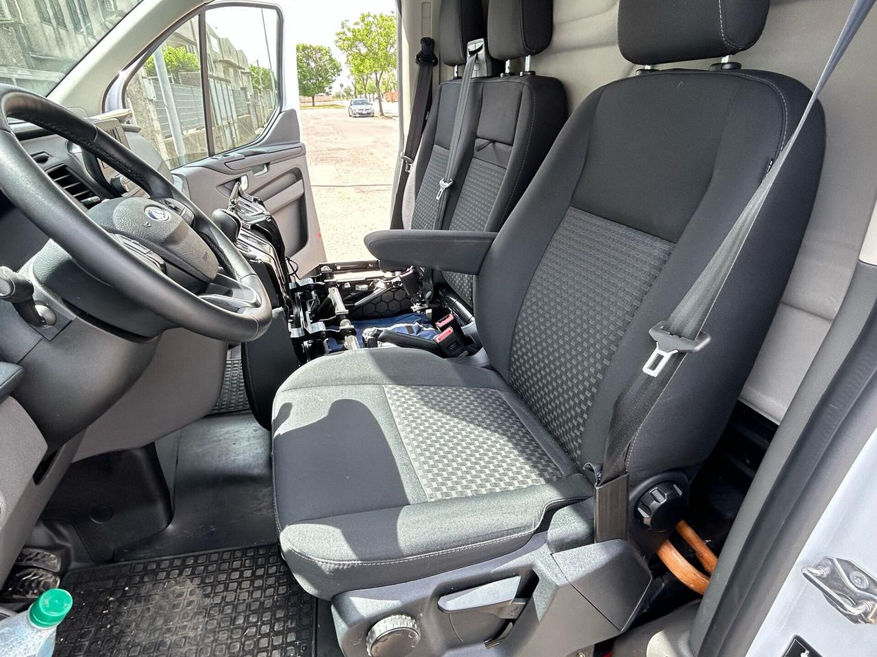 Ford Transit Custom - ANCHE PER NEOPATENTATI