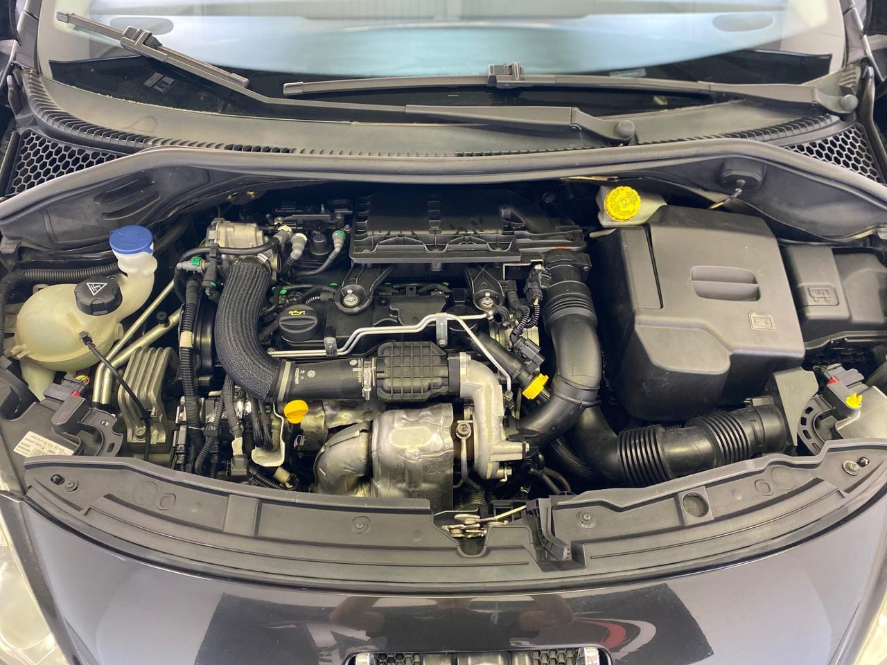 Peugeot 207 1.4 HDi 70CV FAP 5p. XS
