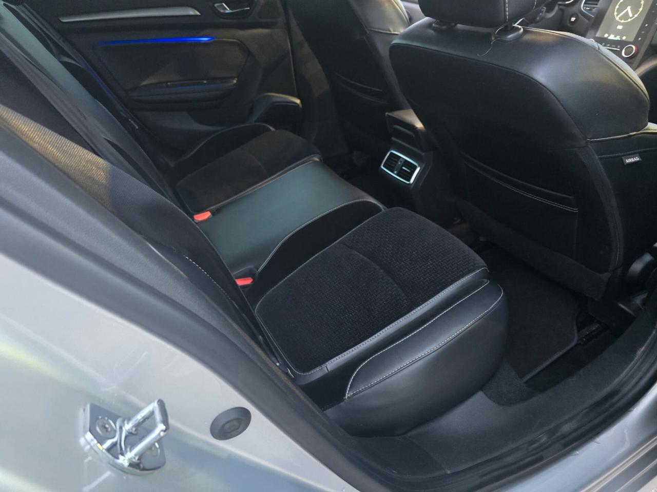 Renault Megane Mégane dCi 8V 110 CV EDC Energy Bose