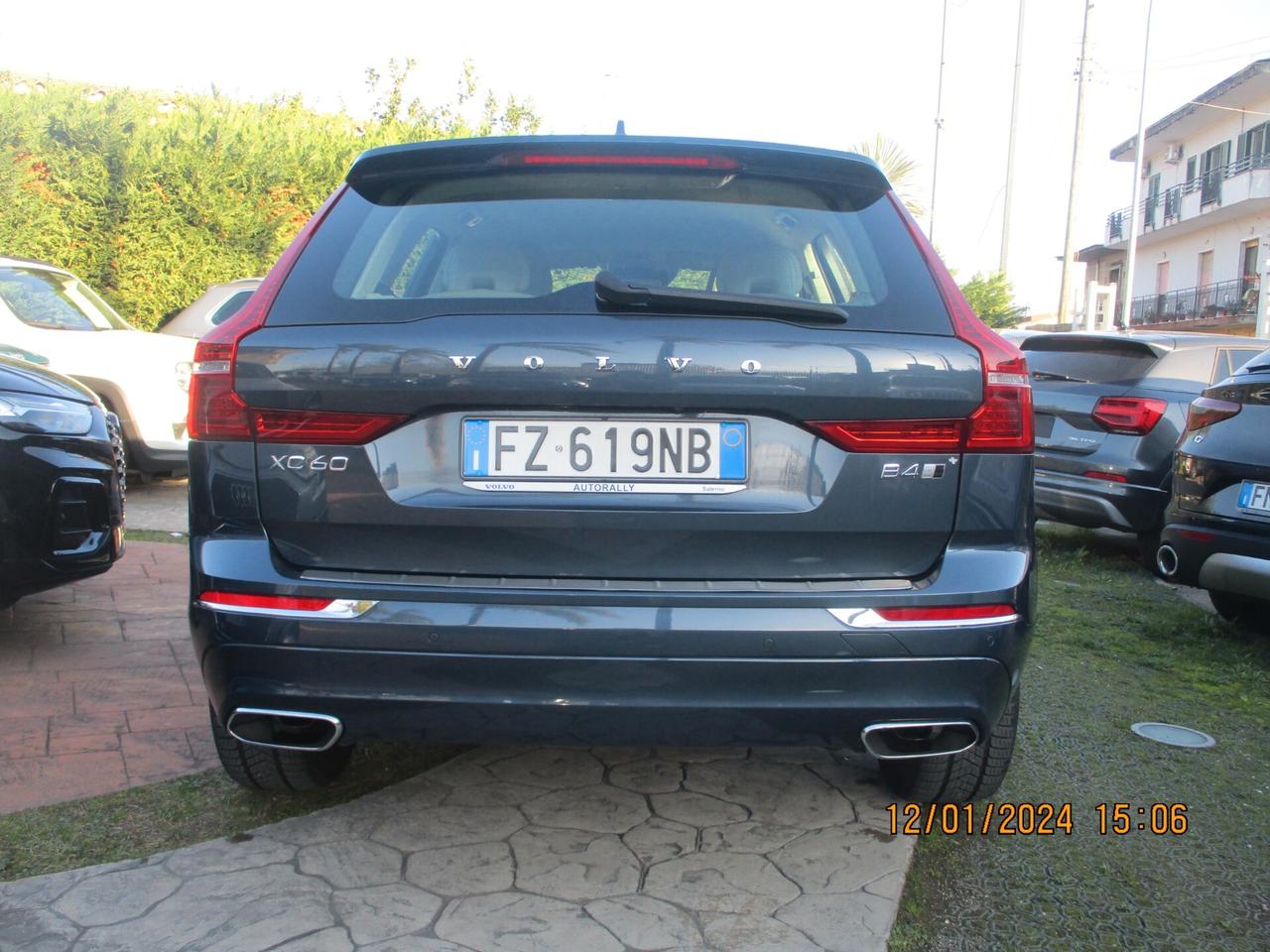 Volvo XC 60 XC60 B4 (d) AWD Geartronic Inscription