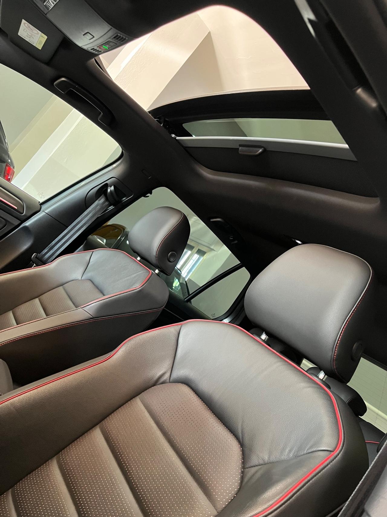 Volkswagen Golf GTI Performance 2.0 245 CV TSI DSG 5p. BMT