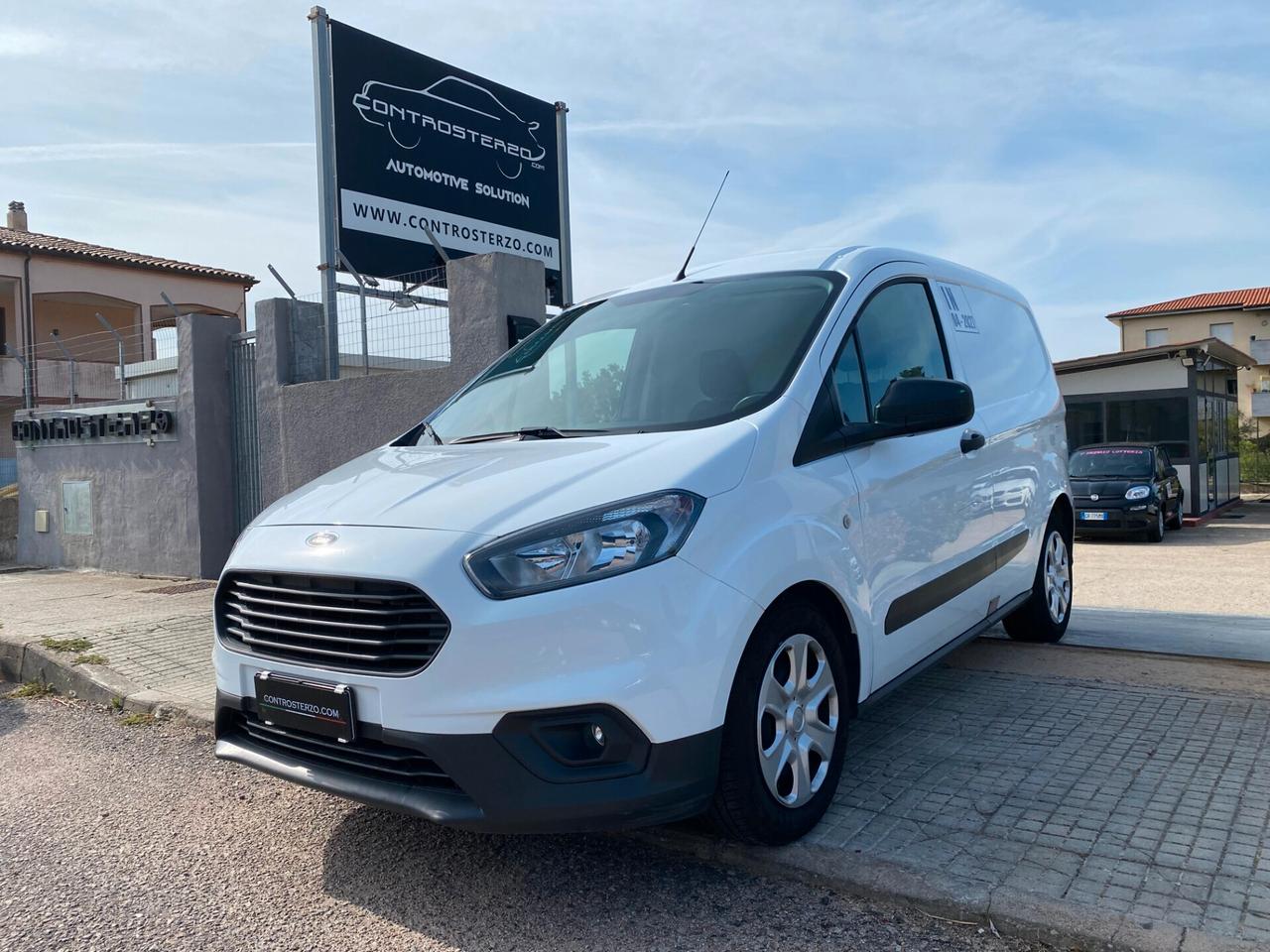 FORD TRANSIT COURIER 27000 KM -COIBENTATO CON ATP