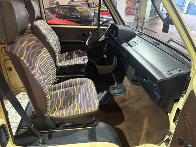 VOLKSWAGEN T3 WESTFALIA 2.0 Joker -4 posti letto -Restaurato