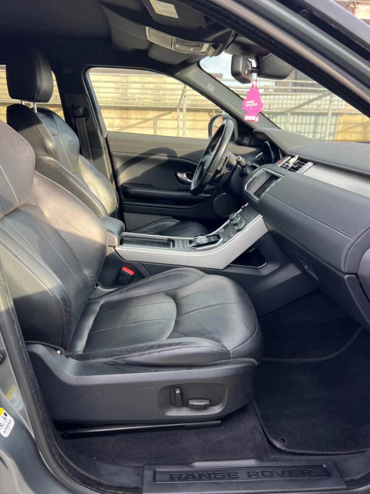 Land Rover Range Evoque 2.0 TD4 150 CV 5p. SE Dynamic