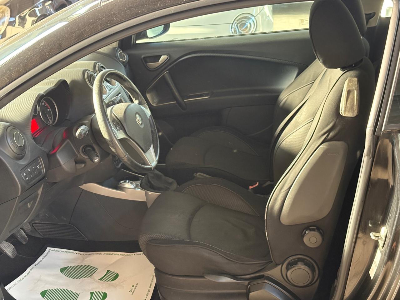 Alfa Romeo MiTo 1.4 78 CV Distinctive Sport Pack