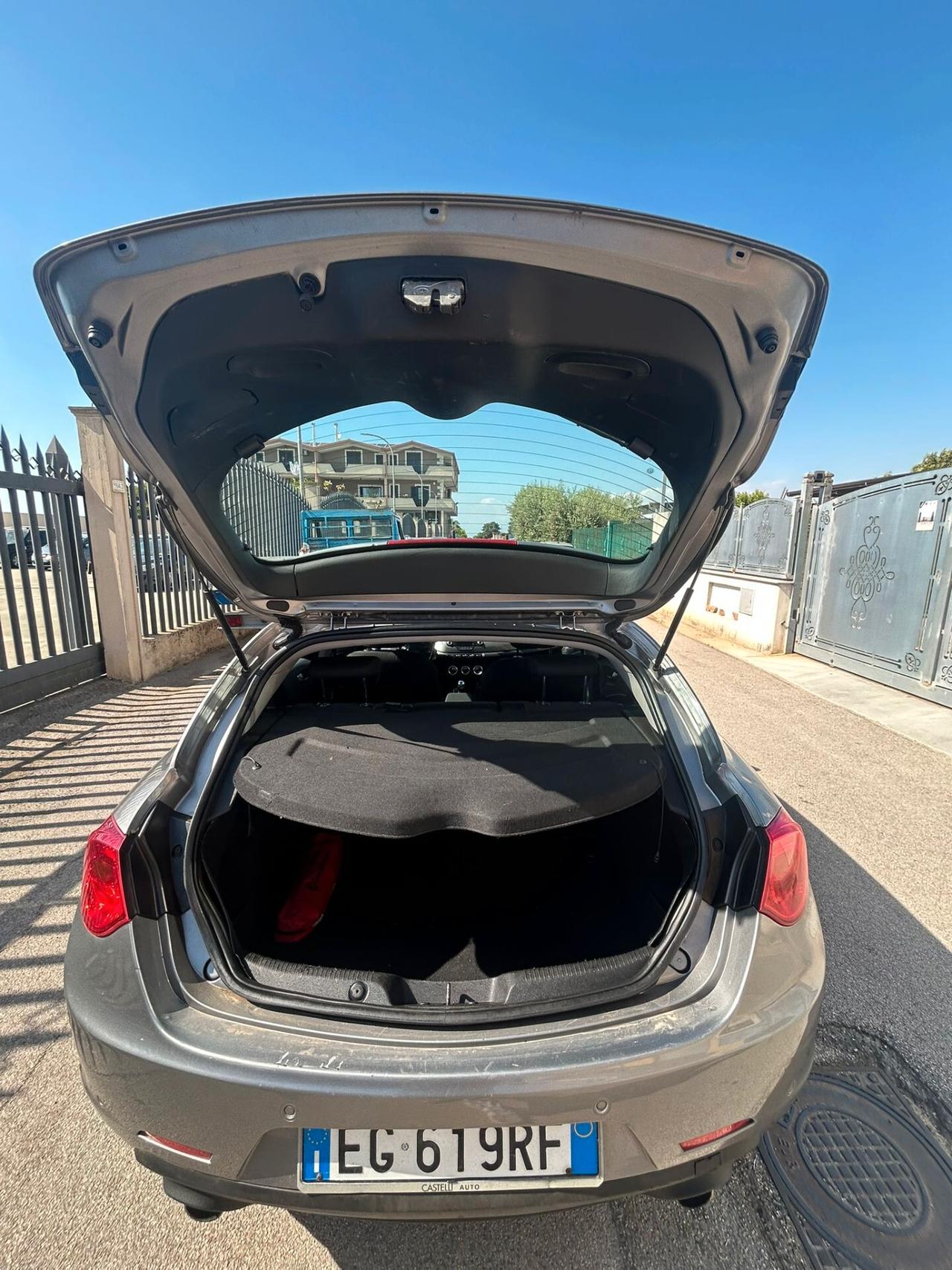 Alfa Romeo Giulietta 2.0 JTDm-2 140 CV Exclusive ANNO 2011