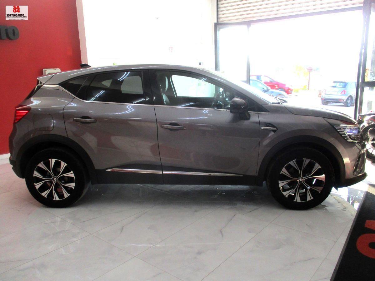 RENAULT Captur TCe 90cv Techno-2022 KM40000