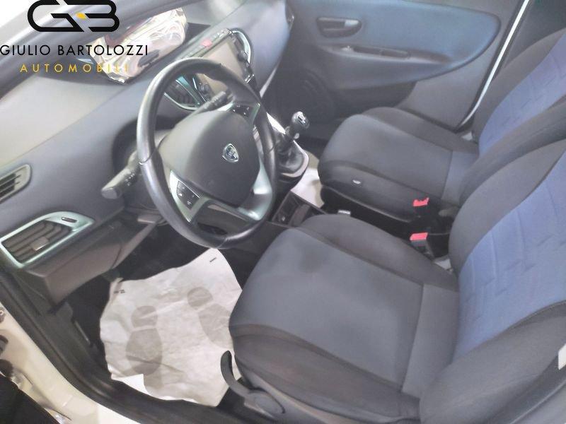 Lancia Ypsilon 1.0 FireFly 70cv Hybrid Gold Plus