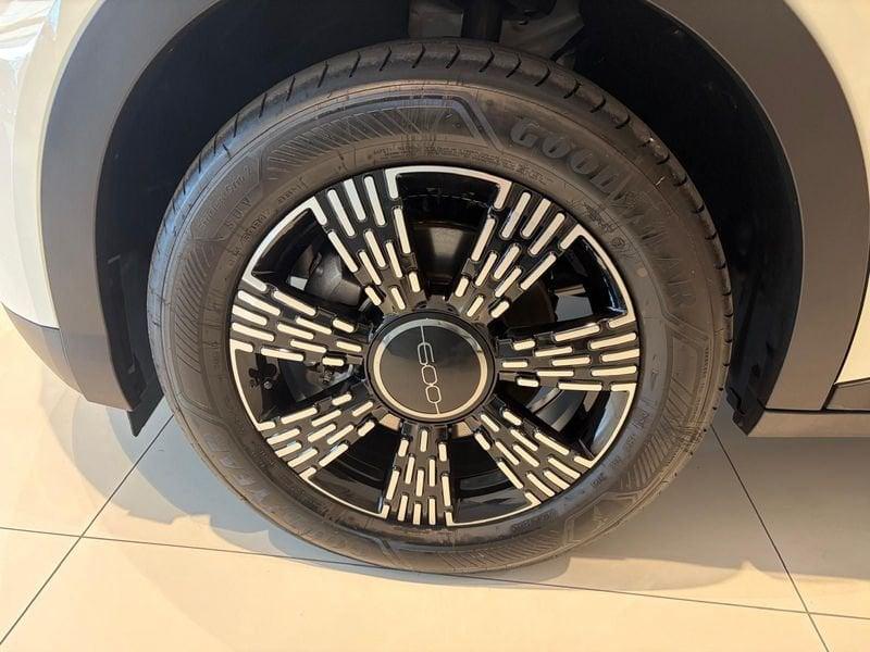 FIAT 600 1.2 Hybrid 145cv