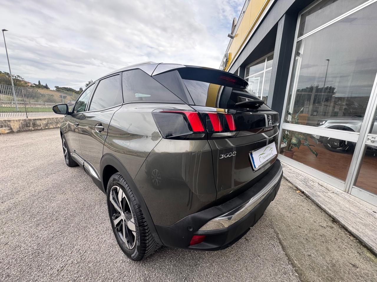 Peugeot 3008 BlueHDi 130 S&S Allure