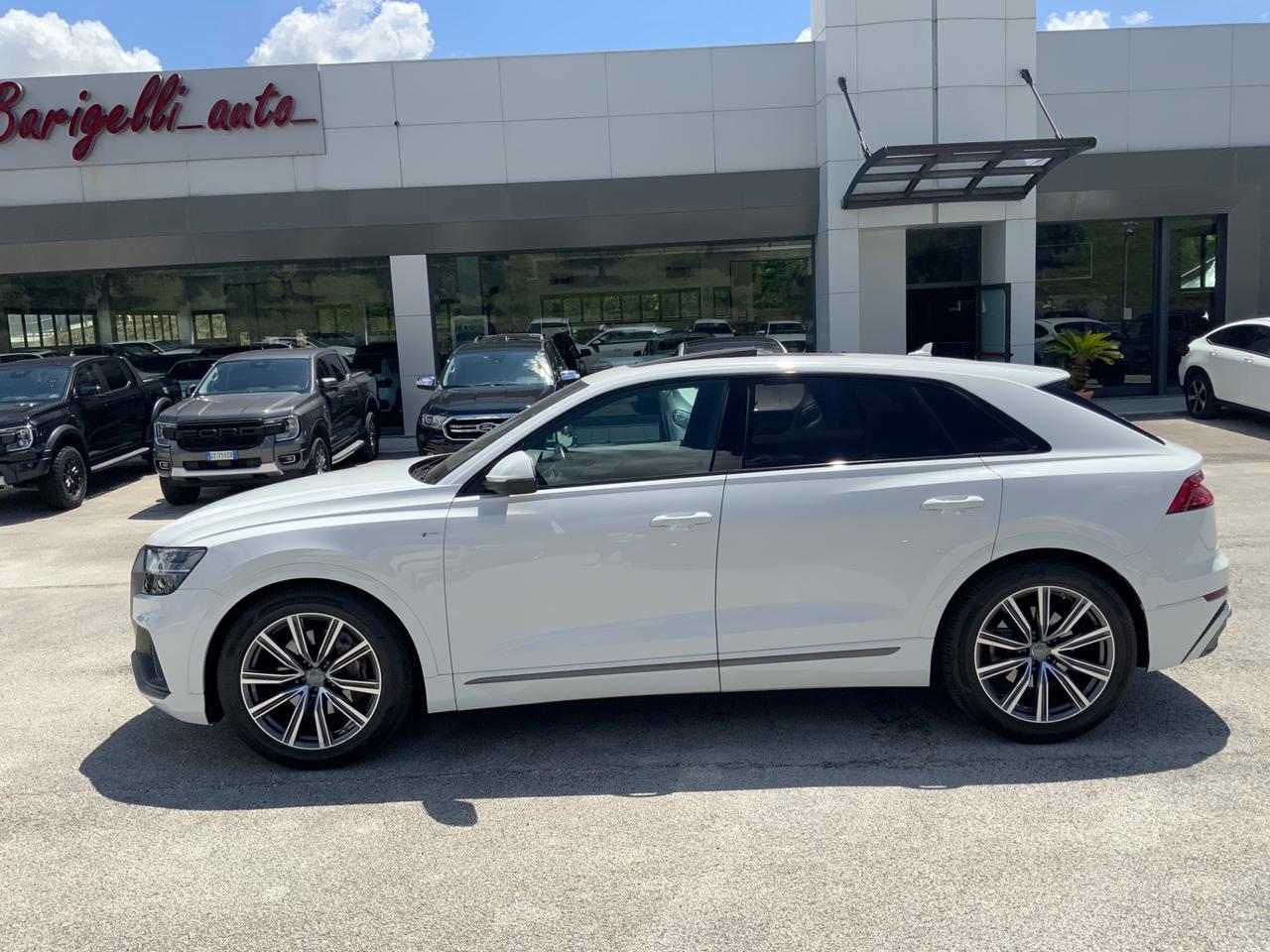 Audi Q8 50 TDI 286 CV quattro tiptronic Sport TETTO.MATRIX.RUOTE POST.STERZANTI.