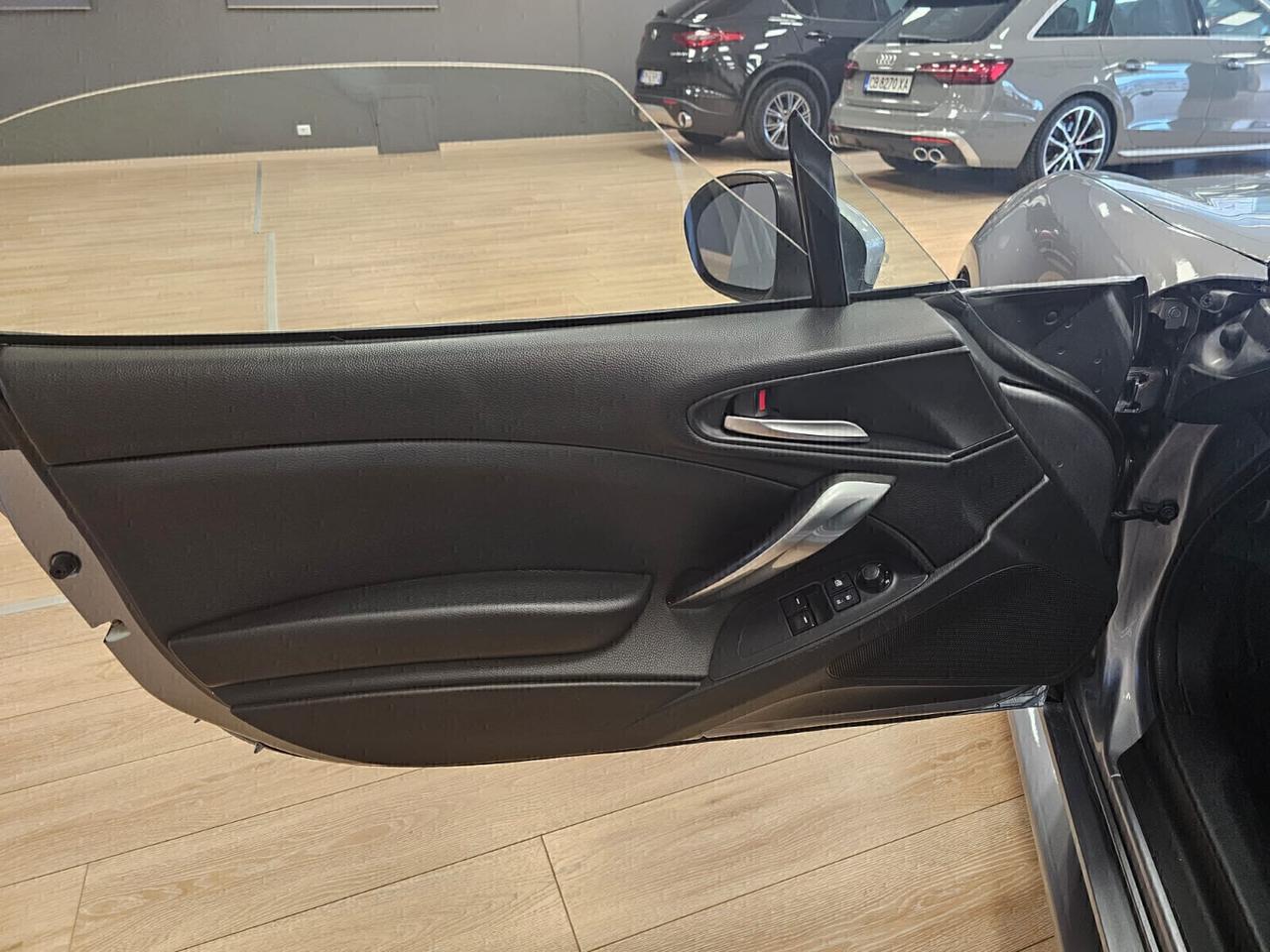 Fiat 124 Spider 1.4 MultiAir AT6