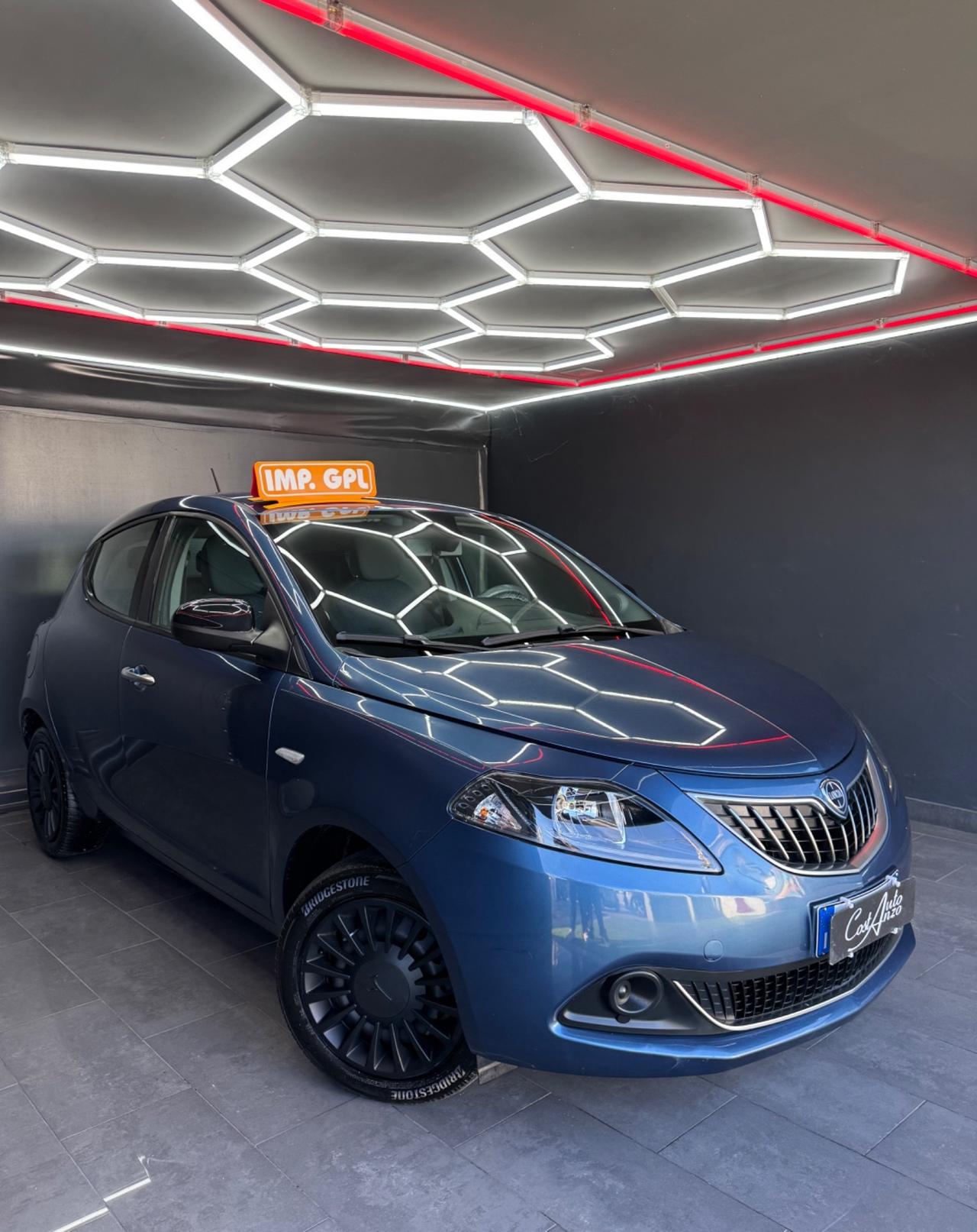 Lancia Ypsilon 1.2 GPL Alberta Ferretti 10/2022