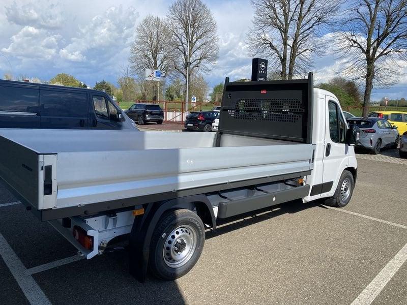 Peugeot Boxer 335 2.2 BlueHDi 140 S&S PLM Cassonato