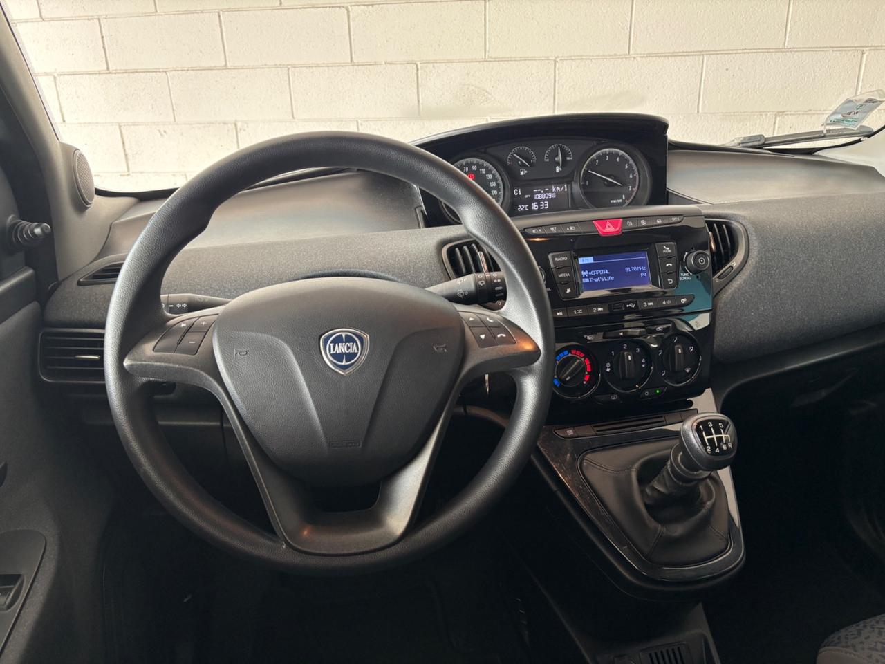 Lancia Ypsilon Hybrid (con soli 108000km)