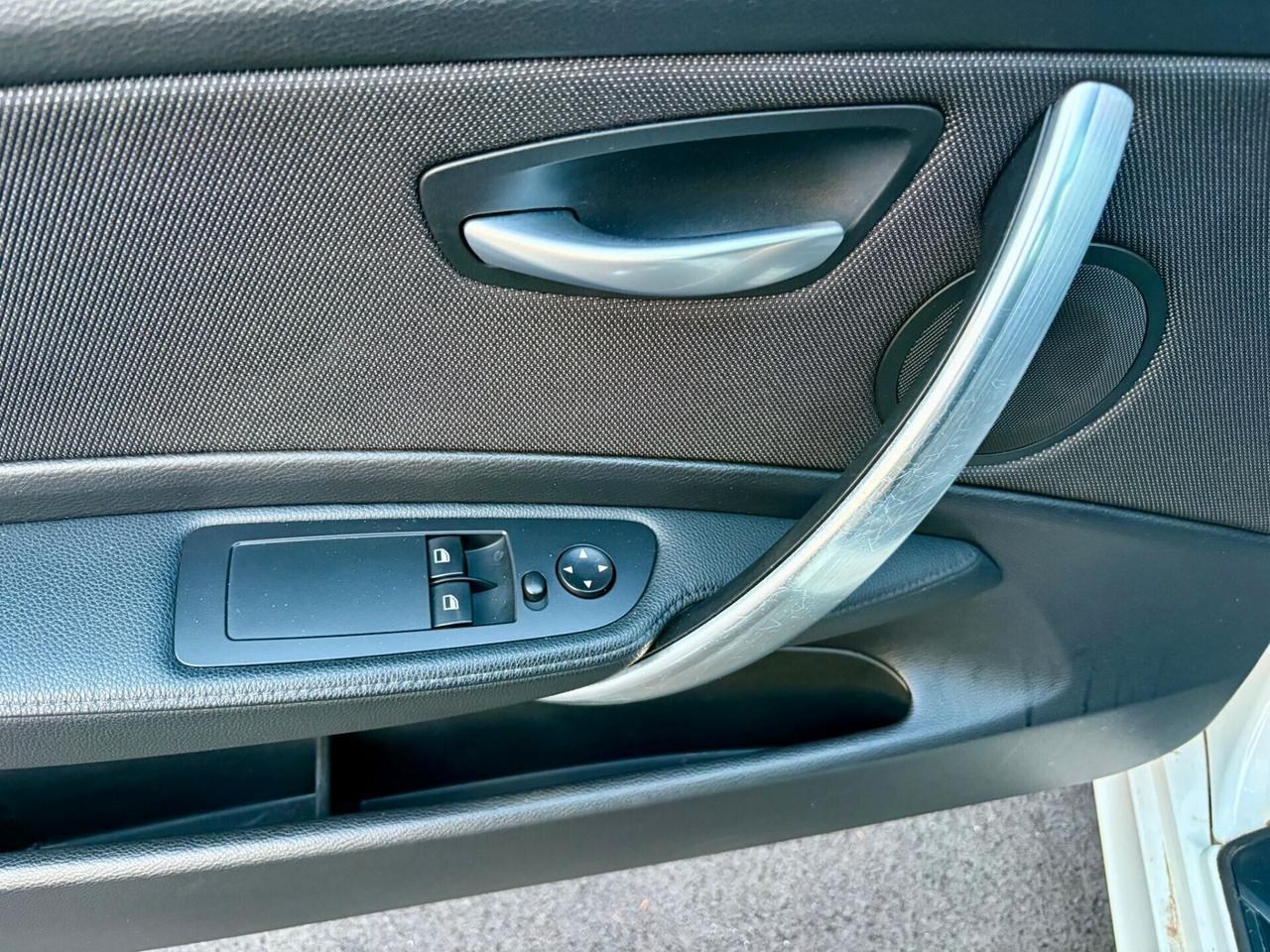 CAMBIO AUTOMATICO BMW 118d cat 3 porte Futura DPF