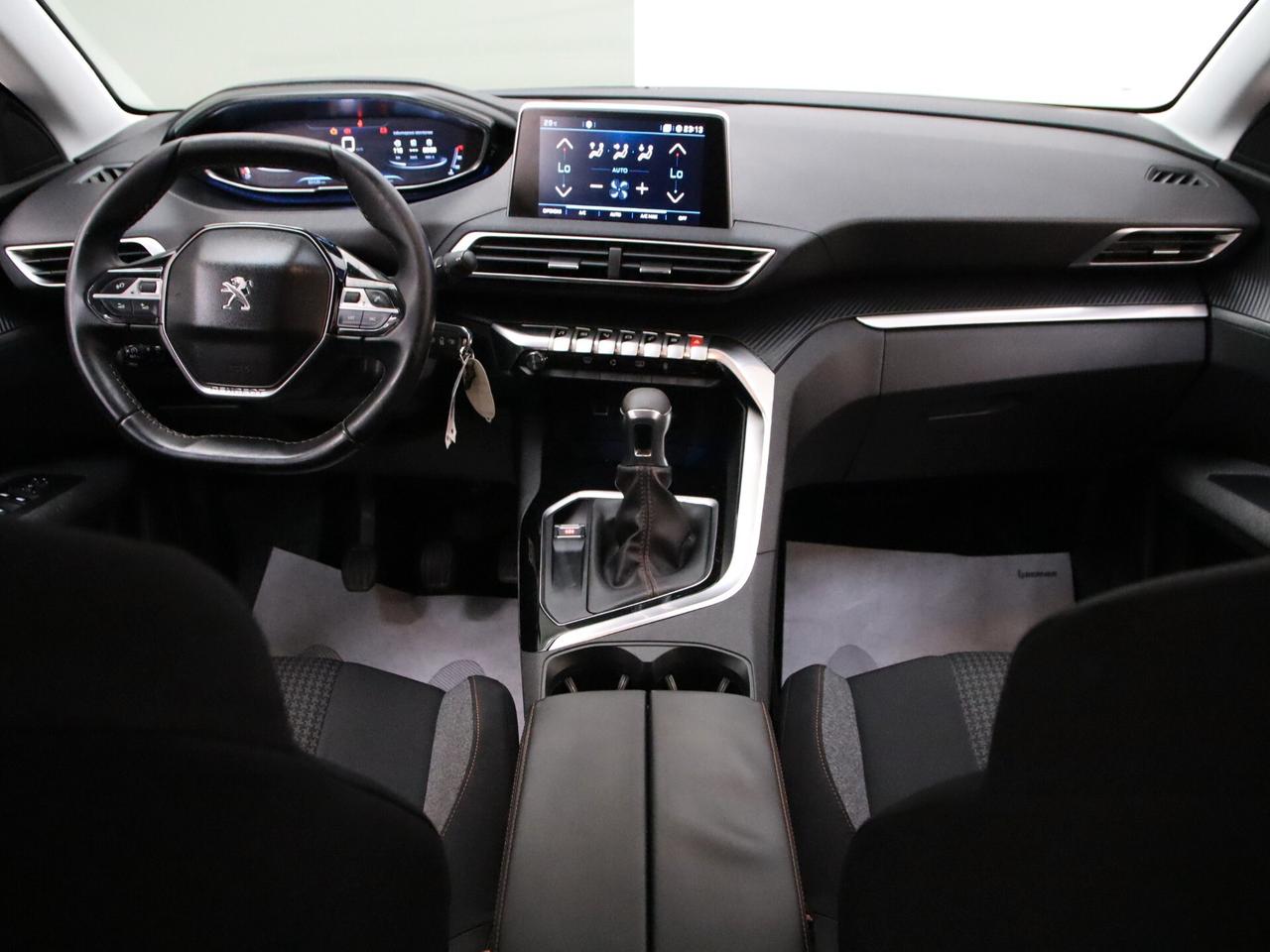 Peugeot 3008 1.5 bluehdi Active
