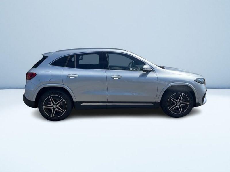 Mercedes-Benz EQA 300 4Matic AMG Line Advanced Digital Edition