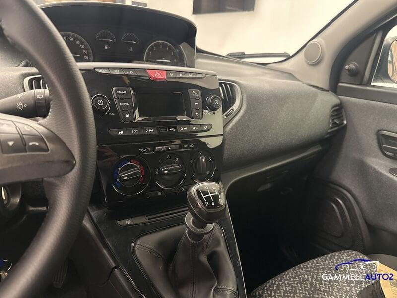 Lancia Ypsilon 1.2 69 CV 5 porte GPL Ecochic Gold