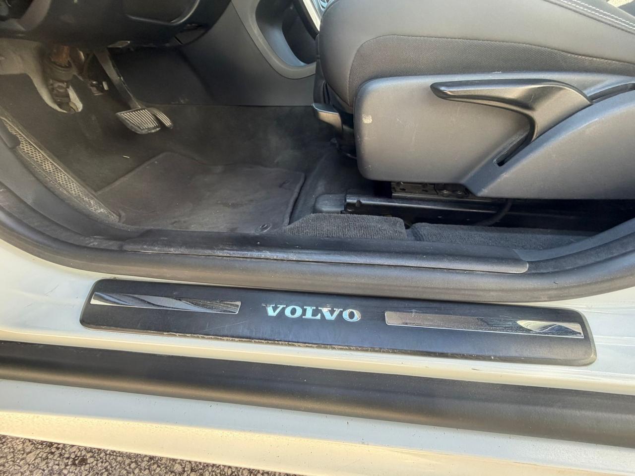 Volvo XC 60 XC60 D4 Momentum