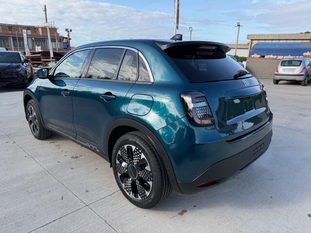 Fiat 600 Hybrid 110 CV DCT MHEV La Prima II