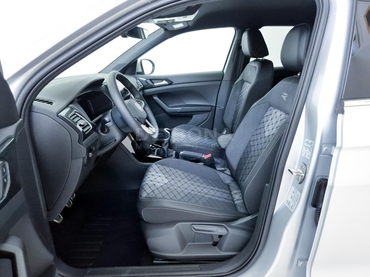 Volkswagen T-Cross 1.0 tsi r-line 115cv