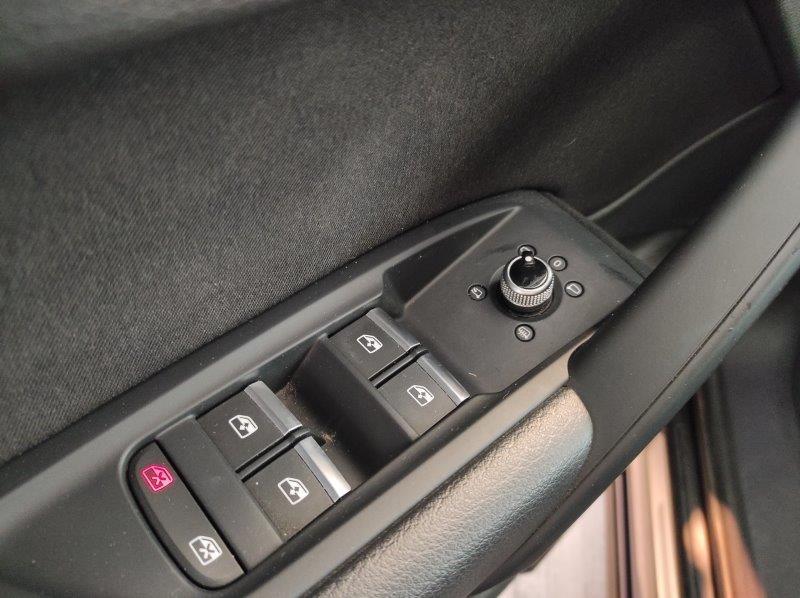 AUDI Q5 2ª serie - Q5 50 TFSI e quattro S tronic Business