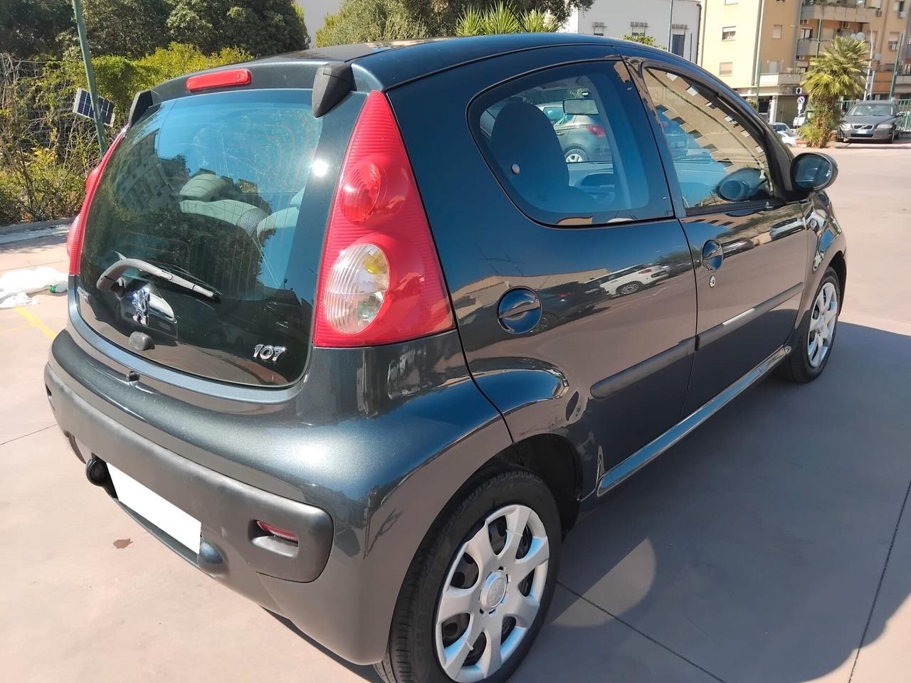 PEUGEOT 107 5 PORTE CLIMA GARANZIA 12 MESI