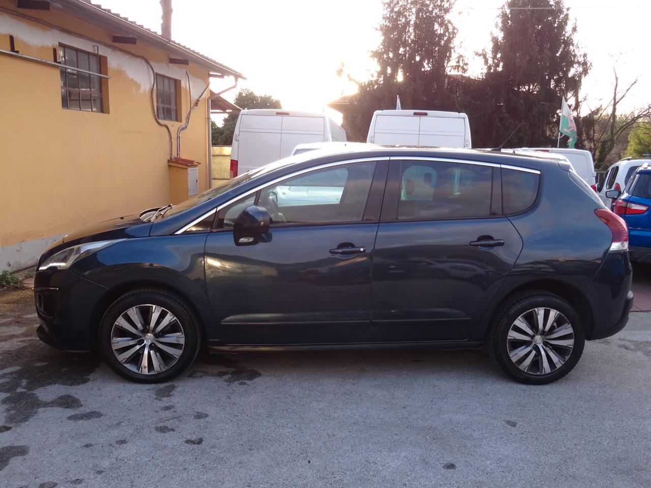 Peugeot 3008 1.6 HDi 115CV Business