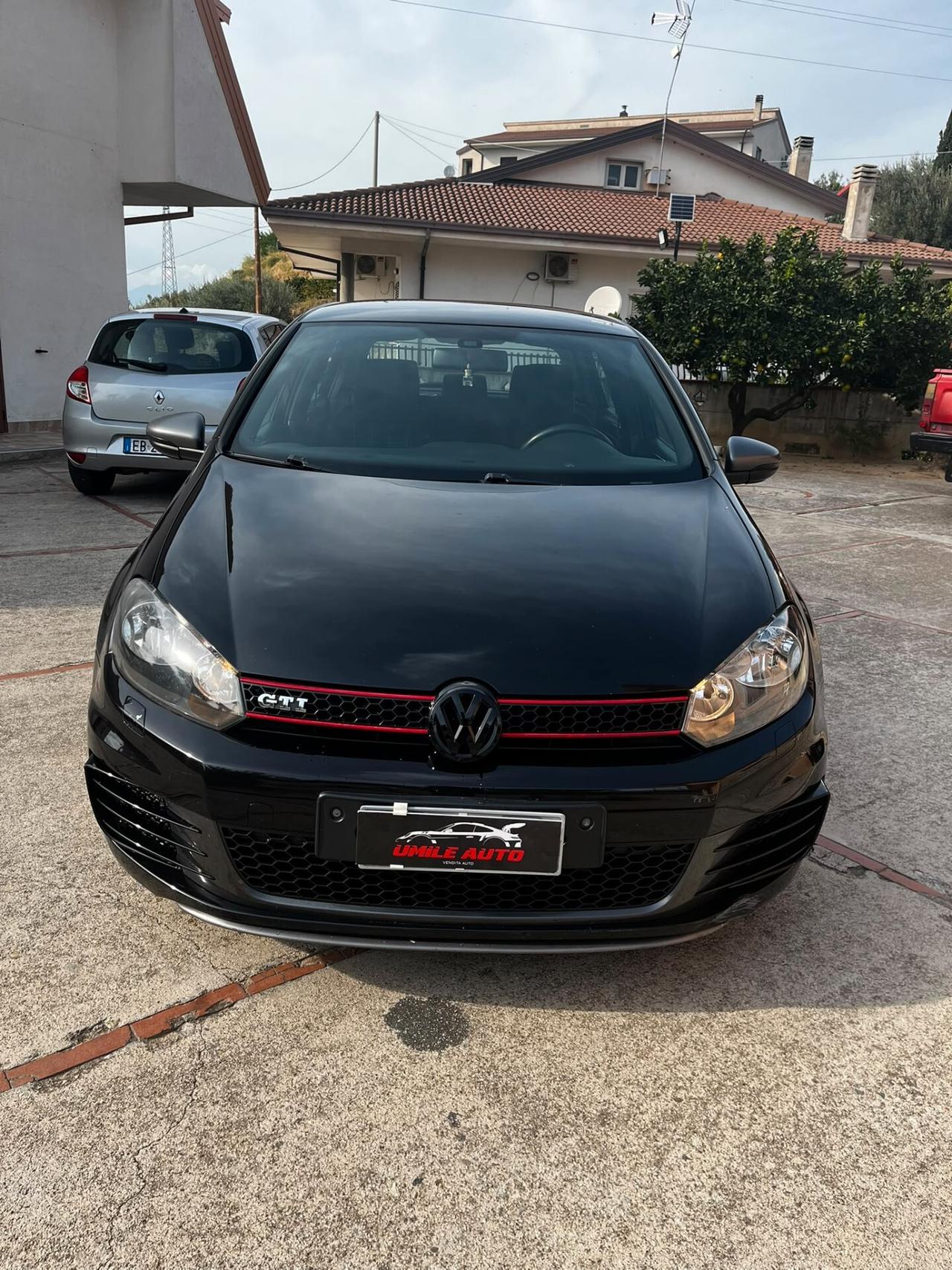 Volkswagen Golf GTI 2.0 TSI DSG 5p.