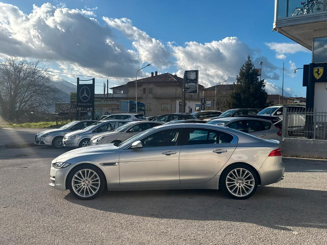 Jaguar XE 2.0 D 180 CV PORTFOLIO garanzia