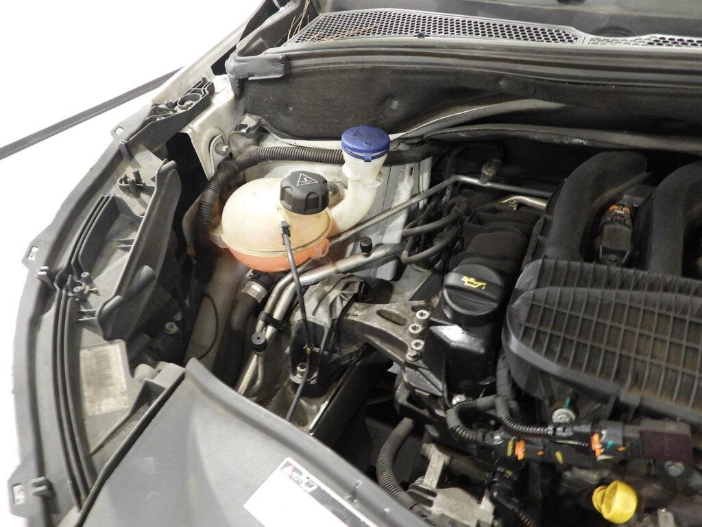 Peugeot 2008 1.2 PureTech Access