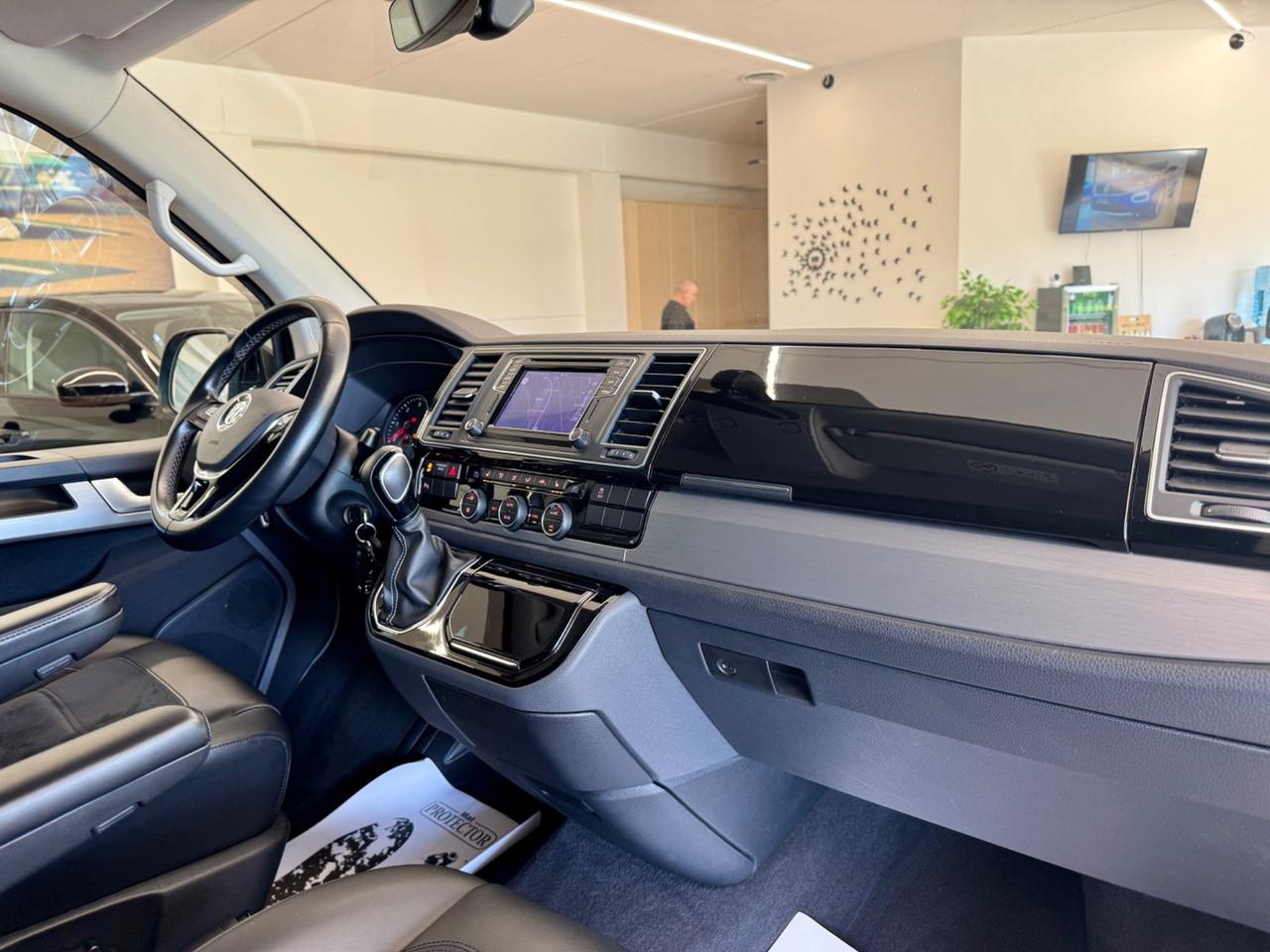 Volkswagen Multivan 2.0 TDI 199CV DSG 4Motion Highline