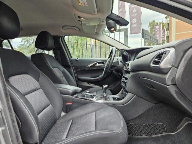 INFINITI Q30 1.5 diesel