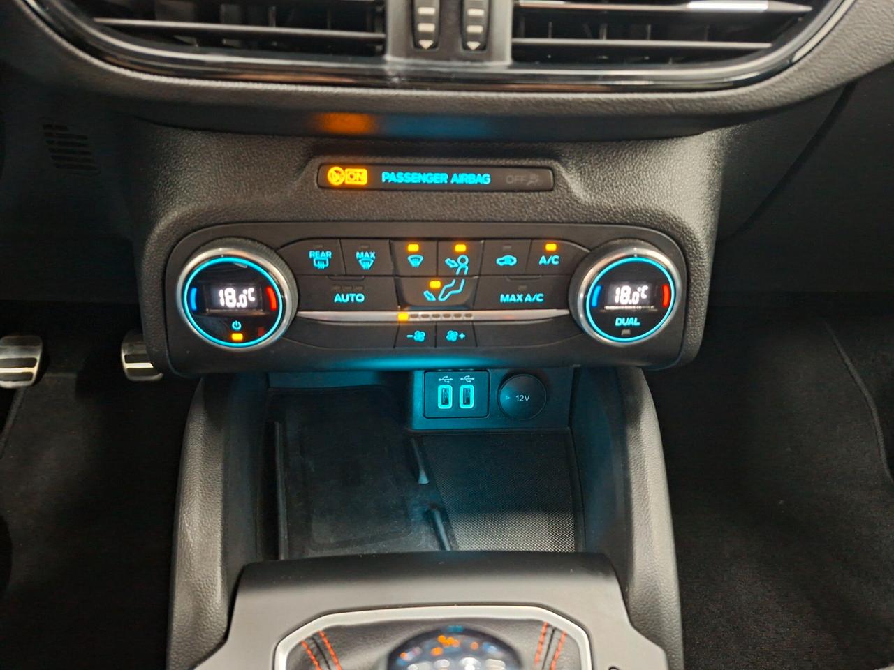 Ford Focus 1.5 EcoBlue 120cv ST-Line