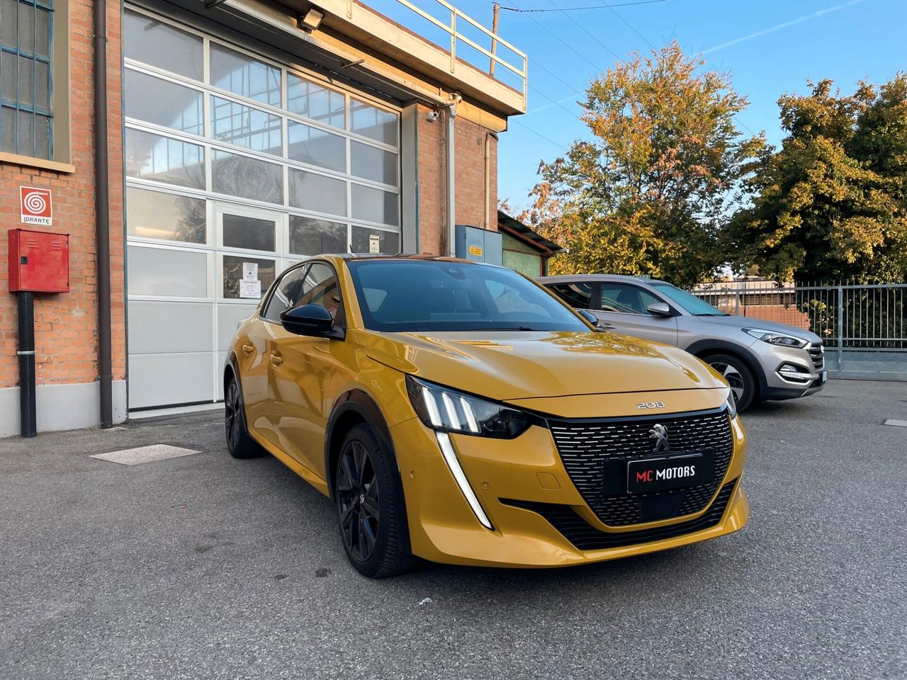 Peugeot 208 130 CV GT AUTOMATICA- FULL SERVICE Peugeot- UNICO PROPRIETARIO