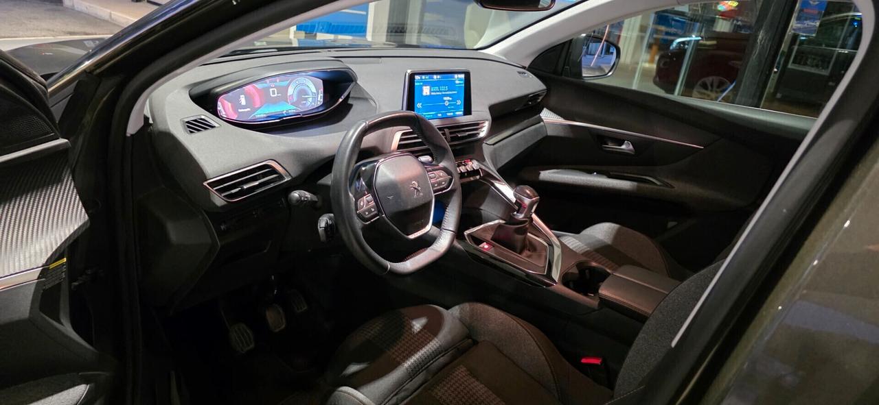 Peugeot 3008 BlueHDi 130 cv Active IVA ESPOSTA